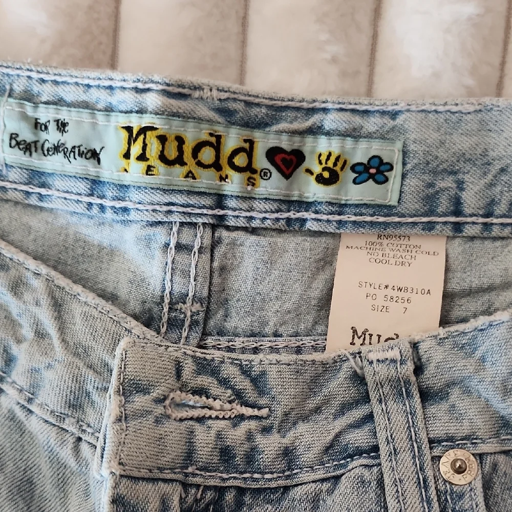 Mudd Women's Light Blue Denim Shorts - Picture 2 of 3